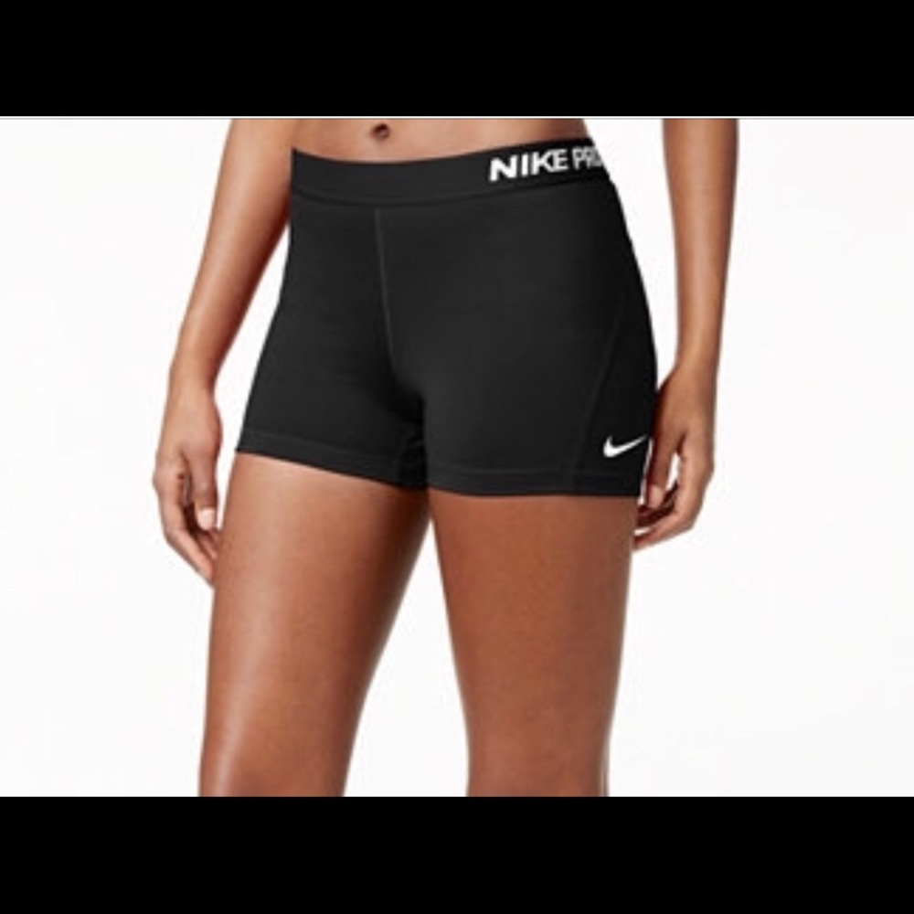 Women’s Nike pro spandex shorts size medium